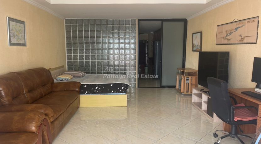 Jomtien Complex Condo Pattaya For Sale & Rent 1 Bedroom With City Views - JTC12